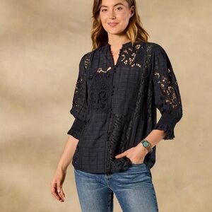 Sundance Living Garbo Lace Top black